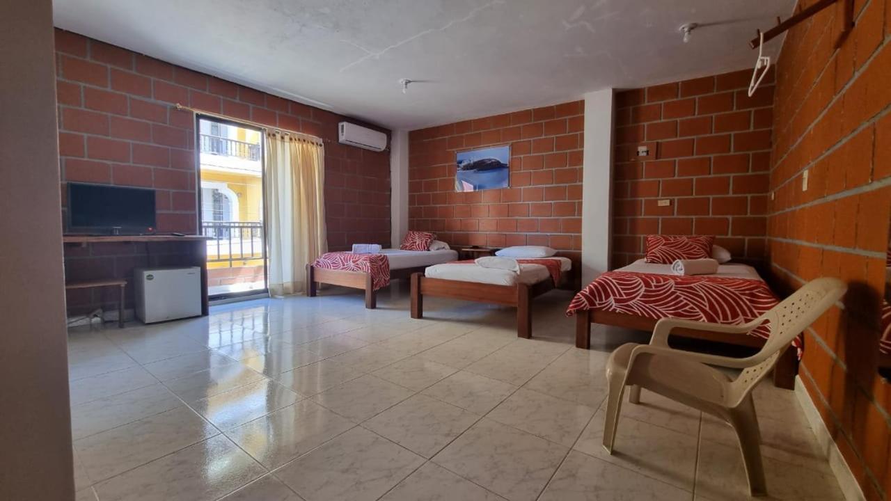 Hotel Bahia Yubarta Баия Солано Екстериор снимка